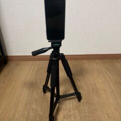 【無料】三脚をお譲りします。（スマホ・タブレット・カメラ使用可能）の画像