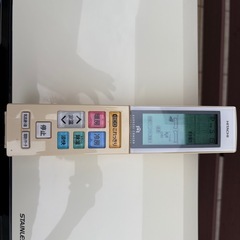 RAS-X71E2 （M）　 RAS-X71E2 （M）日立 白くまくん エアコン リモコン付　23畳用 の画像