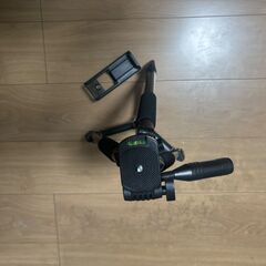 【無料】三脚をお譲りします。（スマホ・タブレット・カメラ使用可能）の画像