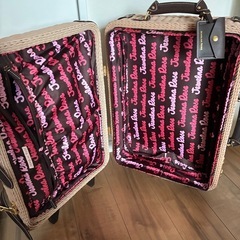 キャリーケース2泊分くらいの画像