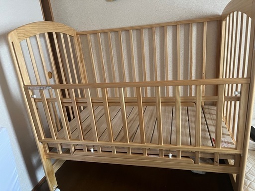 カトージハイポジションベビーベッド