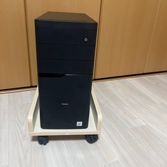 PCデスクトップ用　キャスター付き台車　の画像