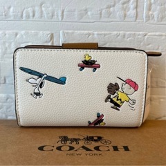 COACH 二つ折り財布　新品の画像