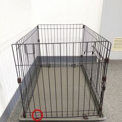 △ A ペットケージ 茶 高さ 56.5cm 幅 90cm 奥行 61.5cm 現状渡しの画像