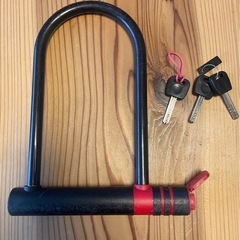 自転車、バイク、Ｕ字ロックの画像