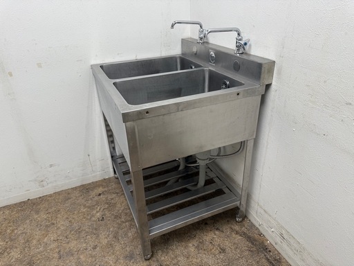ステンレス　業務用　2層シンク　蛇口付き　厨房　飲食店　W７５０ｘD６３０ｘH８００ｍｍ