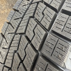 新品スタッドレスホイル付YOKOHAMAアイスガード    の画像