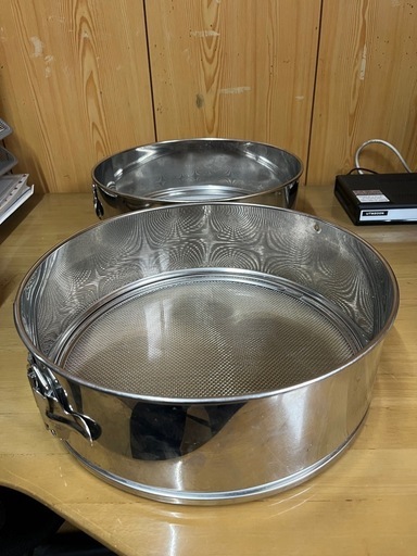 業務用ザル（絹ごしメッシュ粉振い）