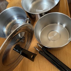 鍋3つ・取手・蓋 5点セットの画像