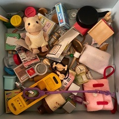 初期 赤い屋根の大きなお家 シルバニア 家 家具 小物セットの画像