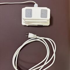 京都市内送料無料】マッサージ用 電動昇降ベッド／施術台／整体・整骨・エステ向けの画像
