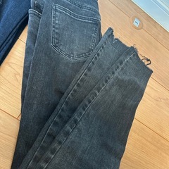 美品ユニクロ3色デニムセットの画像