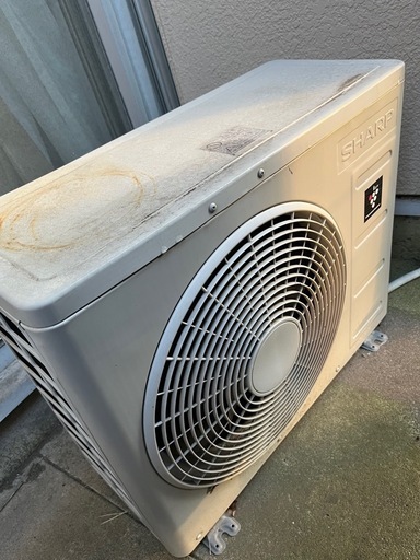 エアコン　室外機
