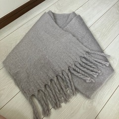 【未使用4000円】BEAMS ビームス　ストール　マフラー　防寒　冬　首巻　襟巻き　ファー　の画像
