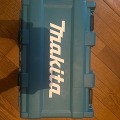 マキタ タッカー 18V
の画像