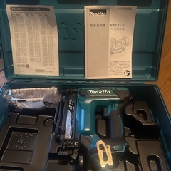 マキタ タッカー 18V
の画像
