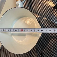 琺瑯片手鍋の画像