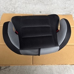ジュニアシートグレーの画像