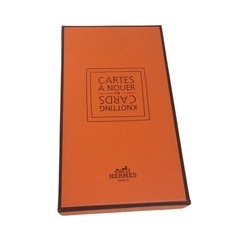 エルメス  スカーフ オレンジ  HERMES ノベルティ スカーフ巻き方の画像