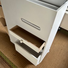 美品！ニトリ ドレッサーにもなるメイクワゴンの画像