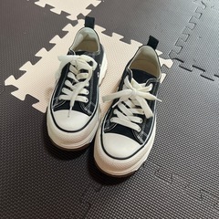 厚底スニーカーの画像