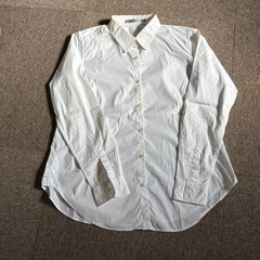 UNIQLOレディースMシャツ3種セットの画像