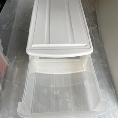 アイリスオーヤマ 収納 チェストI 日本製 幅37.6×奥行74×高さ21.2cm ホワイト/クリア 【1個800円/在庫9個】の画像