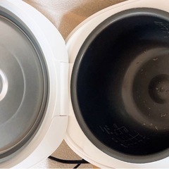 炊飯器とオーブントースターの画像