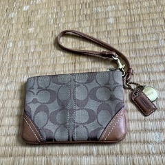 coach ポーチの画像