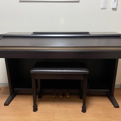 ピアノ(Yamaha Clavinova clp120)+ピアノ椅子の画像