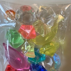カラープラスチックオモチャの画像