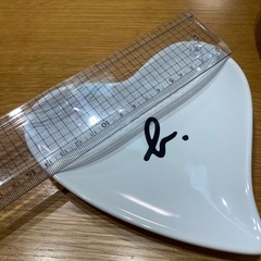アニエスベーのハート型プレートの画像
