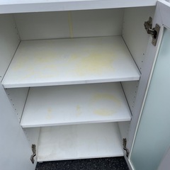 無料　食器棚　ロータイプの画像