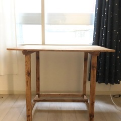 木製机の画像