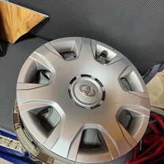 ハイエース タイヤホイールの画像
