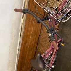 【チェーン新品！ LEDオートライト】6段変速　26インチ自転車　ペールピンクの画像