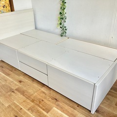 収納付き シングルベッドの画像