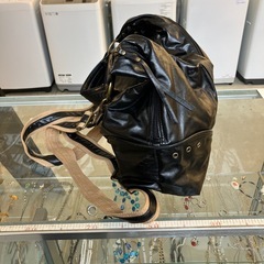 A2509-180 トートバッグ リュック レザー風 ブラック キズ汚れ有りの画像