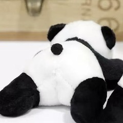 磁石付きパンダ ぬいぐるみの画像