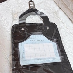 新品❤️ランドセル 黒 軽量 防水加工 自動ロック A4フラットファイル対応 牛の画像