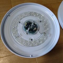 LEDシーリングライトの画像