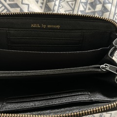 お財布AZUL bymoussyの画像
