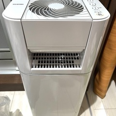 アイリスオーヤマサーキュレーター除湿機の画像