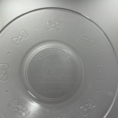 ハローキティー　ガラス　器　2枚セットの画像