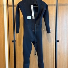 dhb Blokウェットスーツトライアスロンサーフィン競泳ダイビングの画像