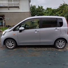 平成25年ダイハツムーブ4WDの画像