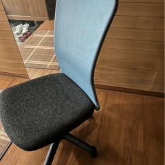 回転椅子の画像