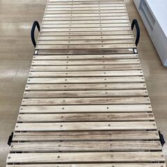 ★ジモティ割引あり★【リユースのサカイ野々市店】　折り畳みベッド　98(幅)×20(奥行き)×110(高さ)cm ※クリーニング済みの画像