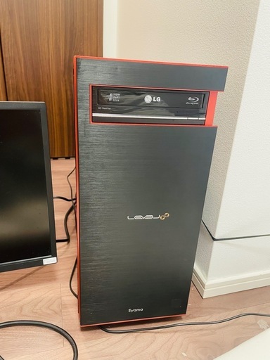 自作ゲーミングパソコン　モニター付き グラボ搭載　GTX デスクトップパソコン　ディスプレイ