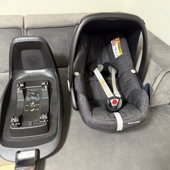 マキシコシ（Maxi-Cosi）チャイルドシートセットの画像